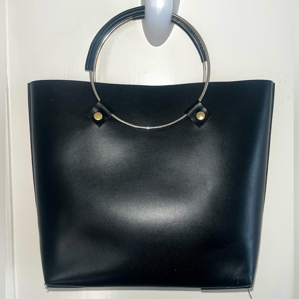Tribe Alive Brass handle bag